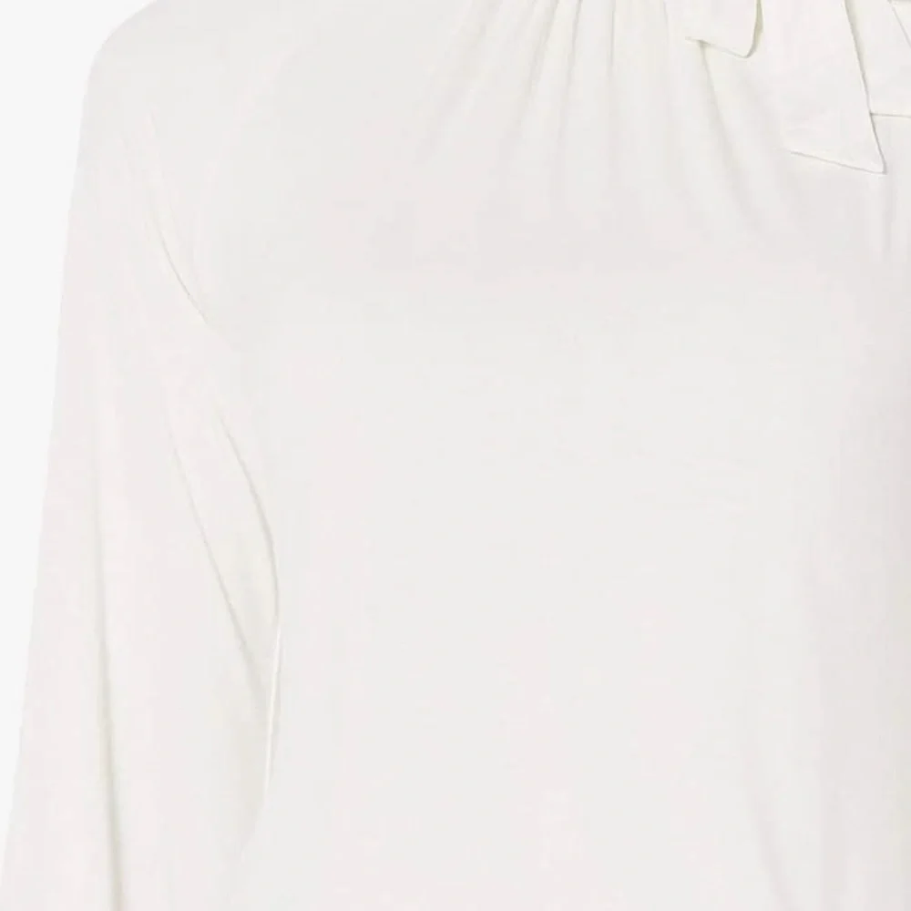 Lauren Ralph Lauren's soft jersey top. - Picture 5 of 5